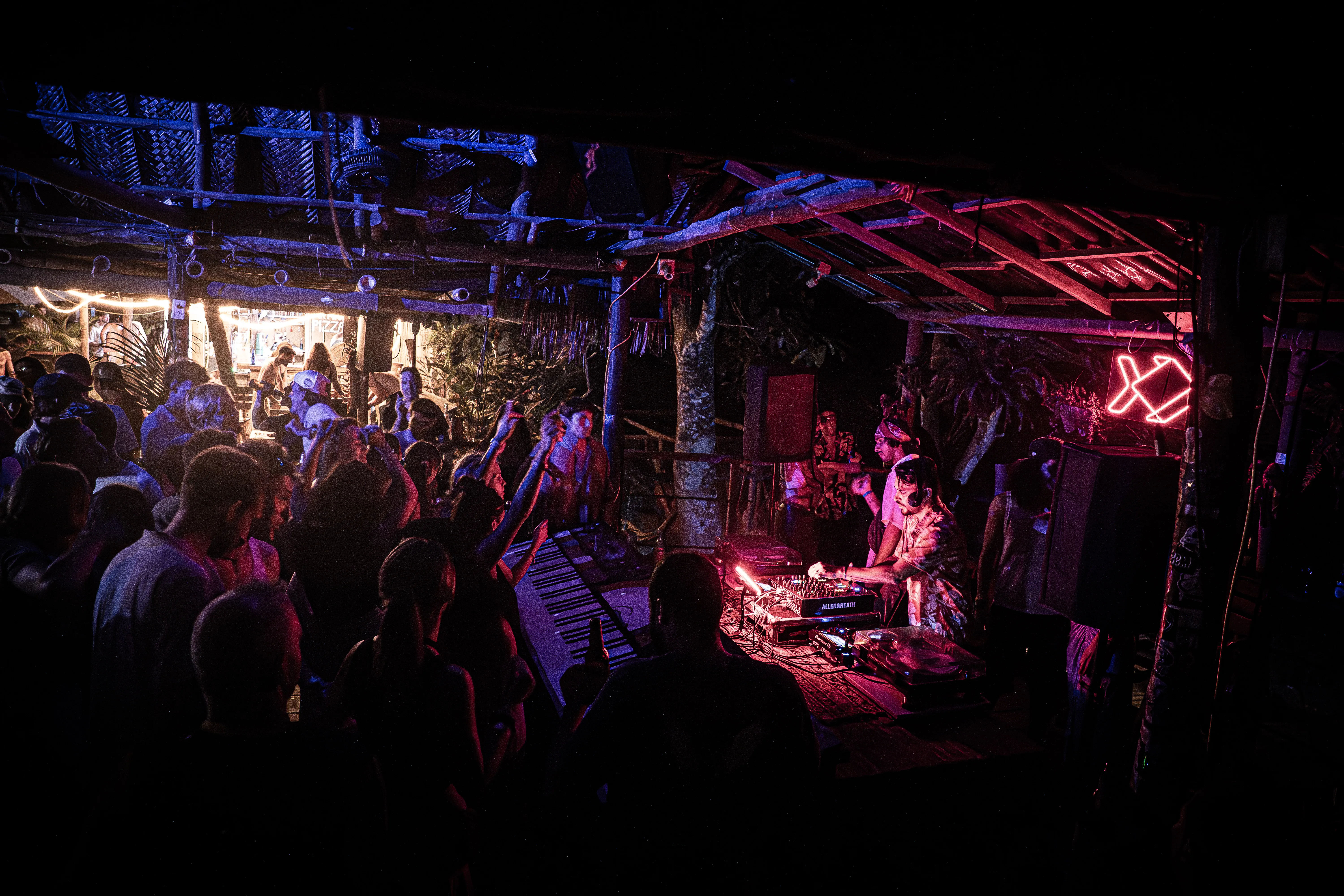 Rio Hostel jungle dancefloor in full swing